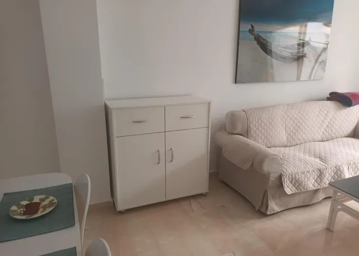 Isabel - Fuentes De Apartamento Nerja